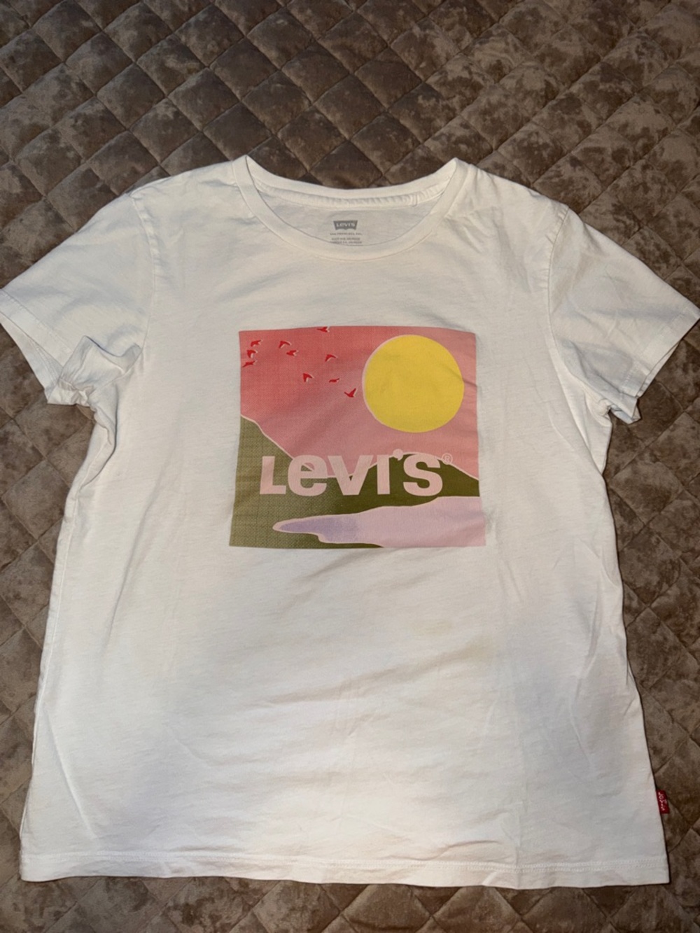Levi's White Tee with Pink Sunset Graphic